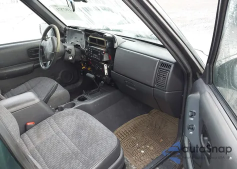 1999 Jeep Cherokee Classic/Sport из США, поврежденный, VIN 1J4FT68S9XL504317